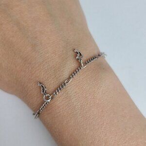 𝅺925 Sterling Silver Dolphin Chain Link Bracelet